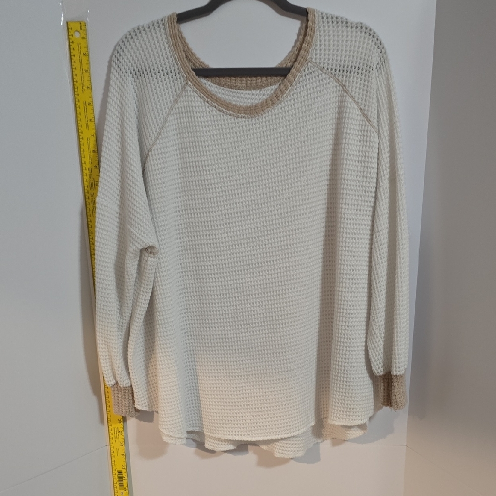 Cream and Tan Knit Sweater Size 18